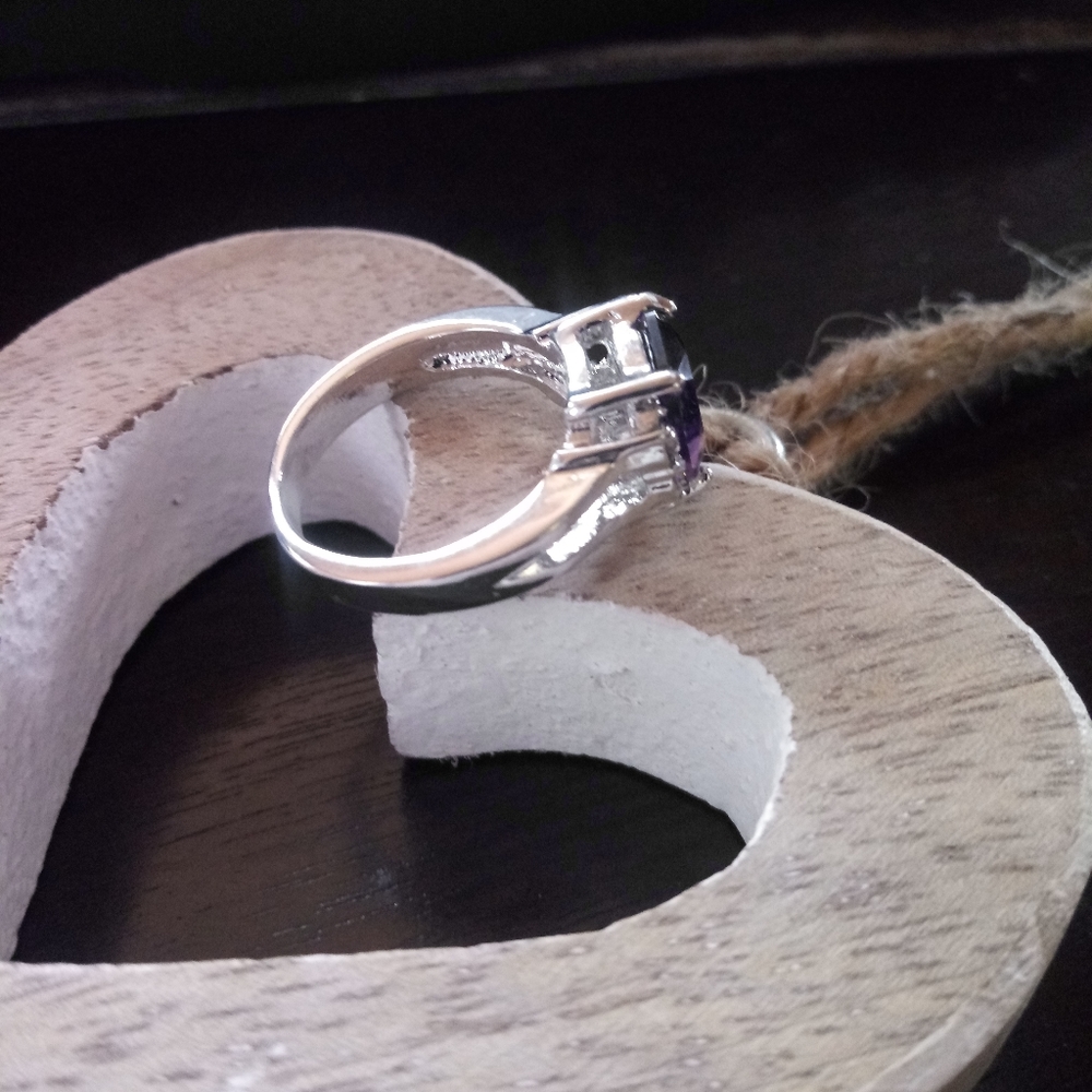 🎈Amethyst/CZ Ring - Picture 3 of 5